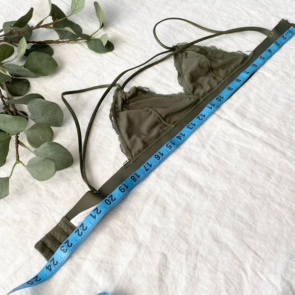 Rose + Vine Lace Bralette - size XS - Picture 5 of 6